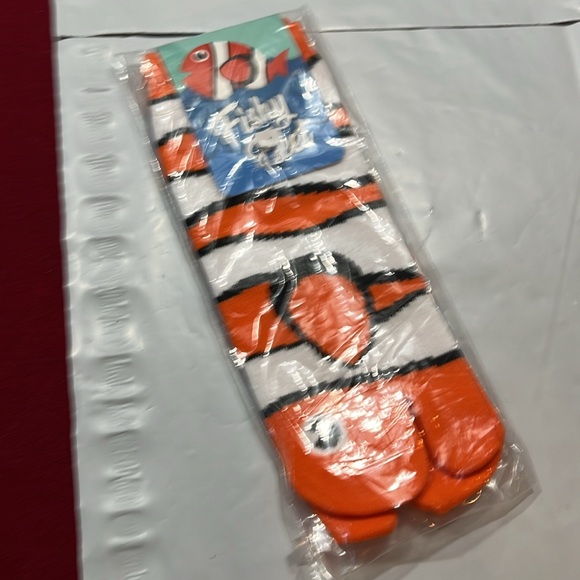 NEW Orange tropical FISH SOCKS Fishy Feet novelty FUNNY fits anyone short Nemo - Picture 7 of 7